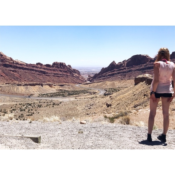 🎀 • Hi! I'm Lenka! You can call me BowAddict 🎀 • - Picture 6 of 13